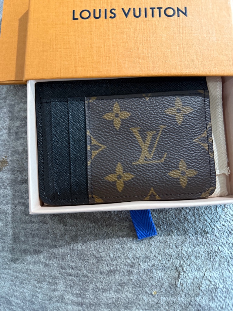 Louis Vuitton Reverse Monogram Card Holder M81462 | Full Set + Receipt | Excelle